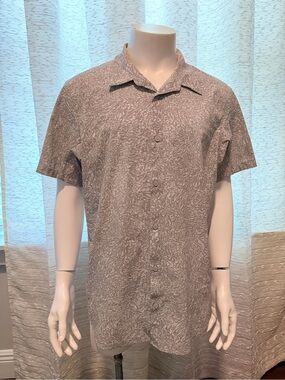 lululemon Mens Gray Abstract Short Sleeve Button Up Shirt